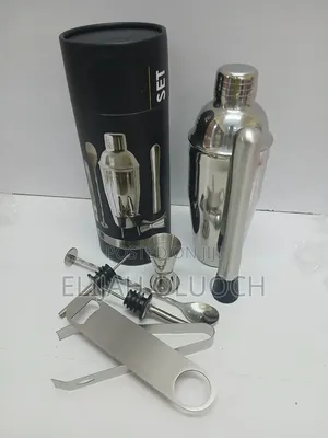 *Cocktail Shaker Set