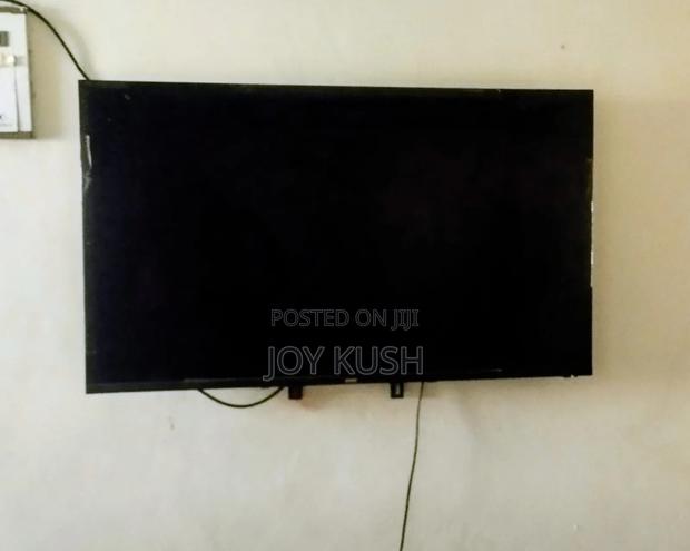 Smart Tv With Digital Browser