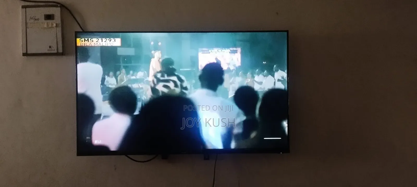 Smart Tv With Digital Browser