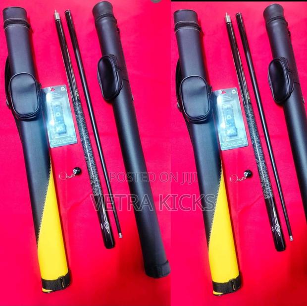 Graphite Cue Set | Bags + All-Black / Black-Yellow Options