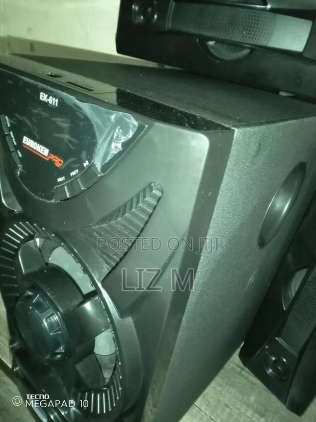 Woofer Used for Less Than 2months