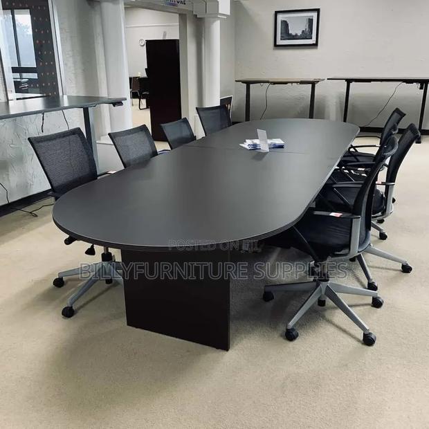 Luxury Conference Table Nairobi – Elegant Boardroom Design