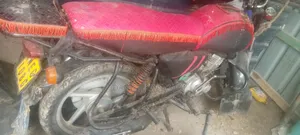 Bajaj Boxer 150 UG 2019 Red