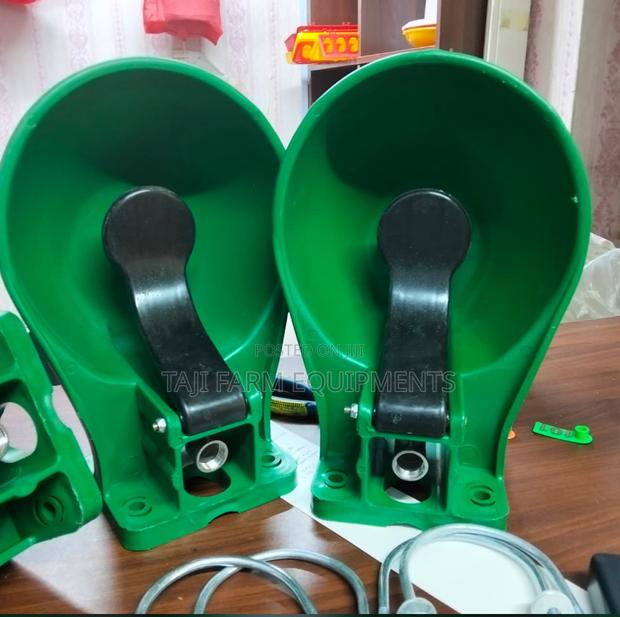 Automatic Cow Drinker(Hard Plastic) - thumbnail 2