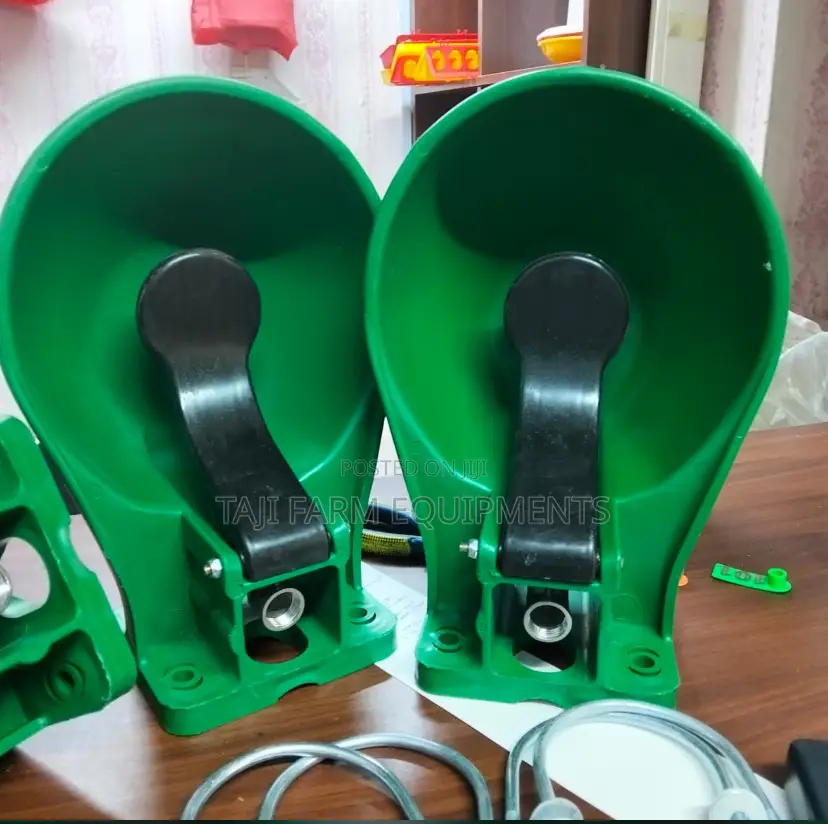 Automatic Cow Drinker(Hard Plastic)