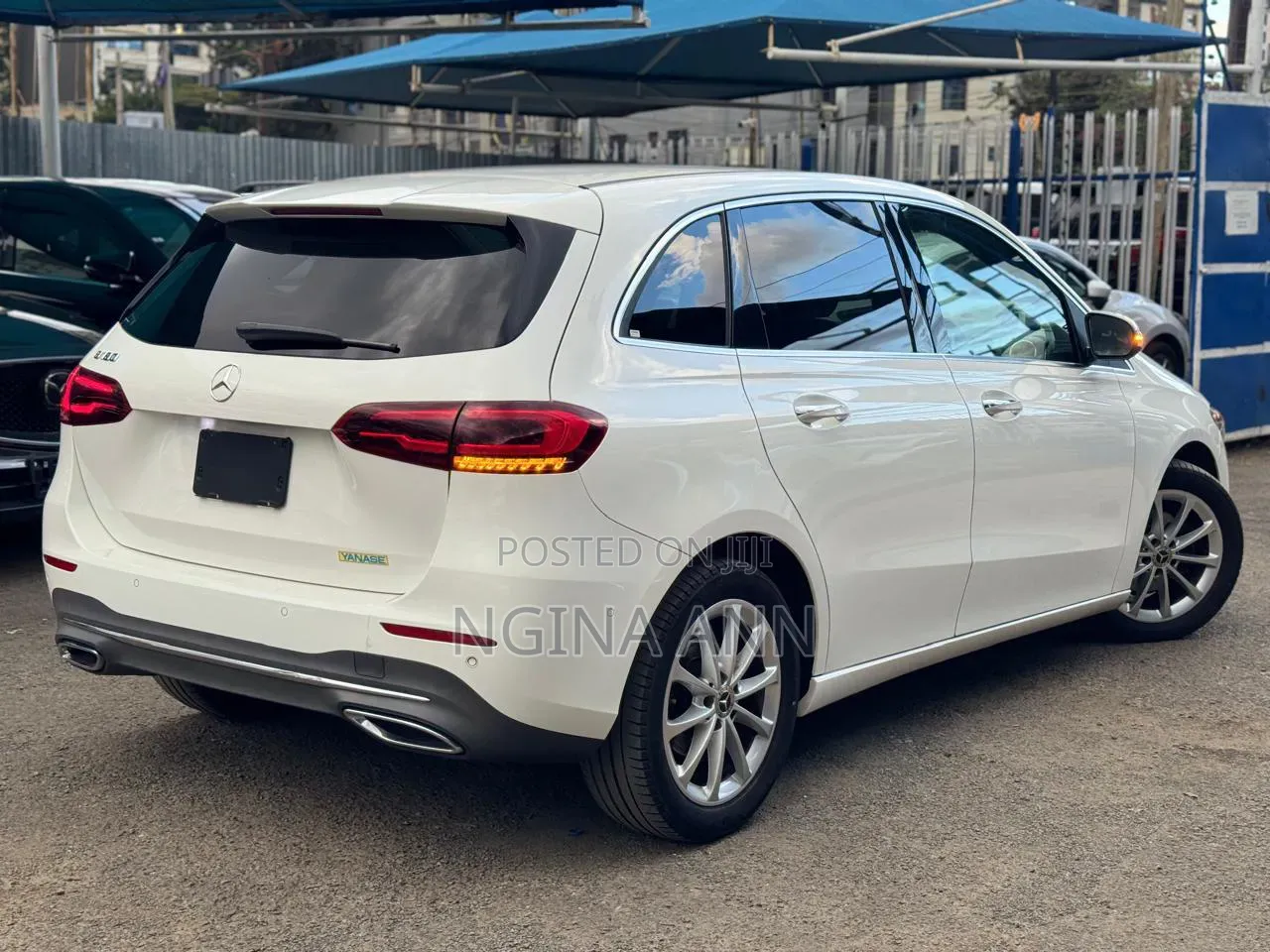 Mercedes-Benz B-Class 2019 White