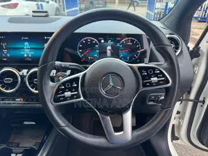 Mercedes-Benz B-Class 2019 White