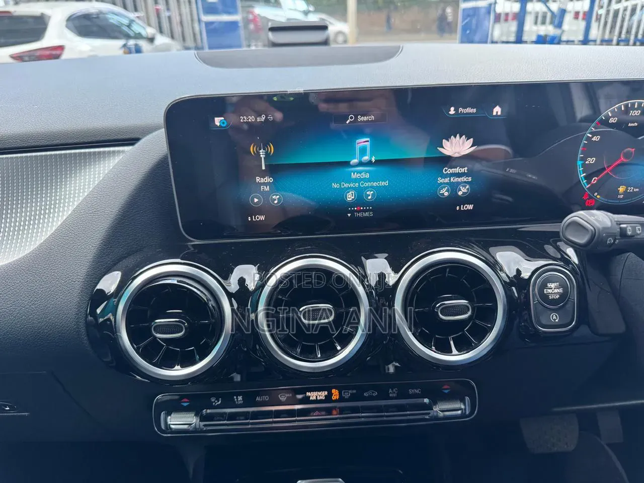 Mercedes-Benz B-Class 2019 White