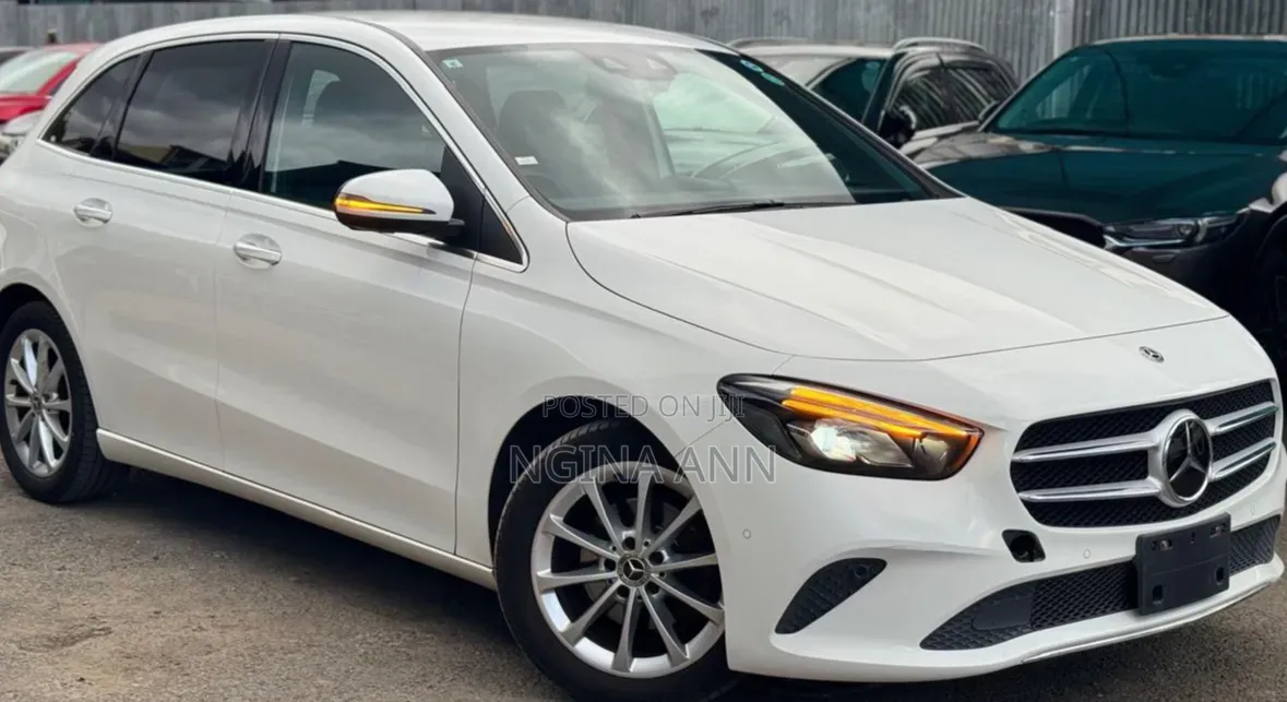Mercedes-Benz B-Class 2019 White
