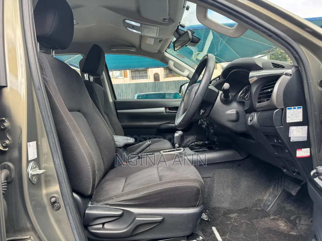 Toyota Hilux 2020 Ivory