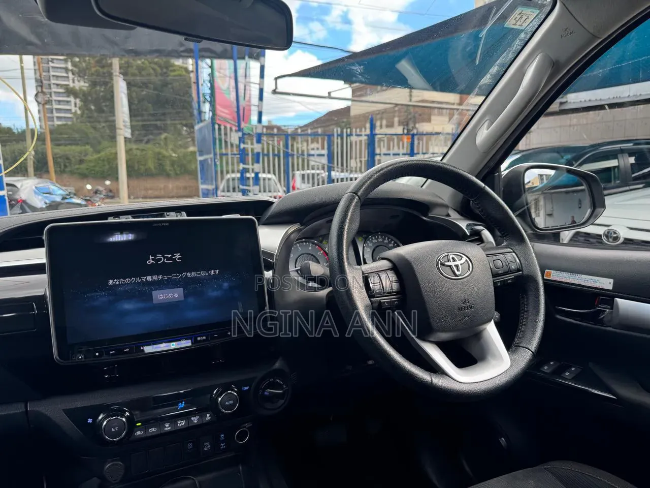 Toyota Hilux 2020 Ivory