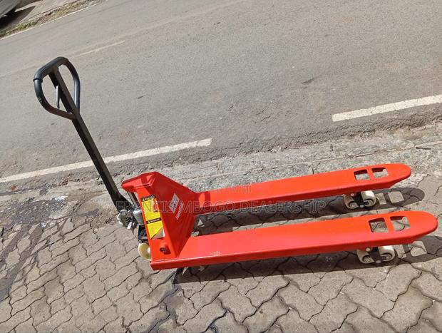 Hand Pump Pallet Trolley Truck - thumbnail 2