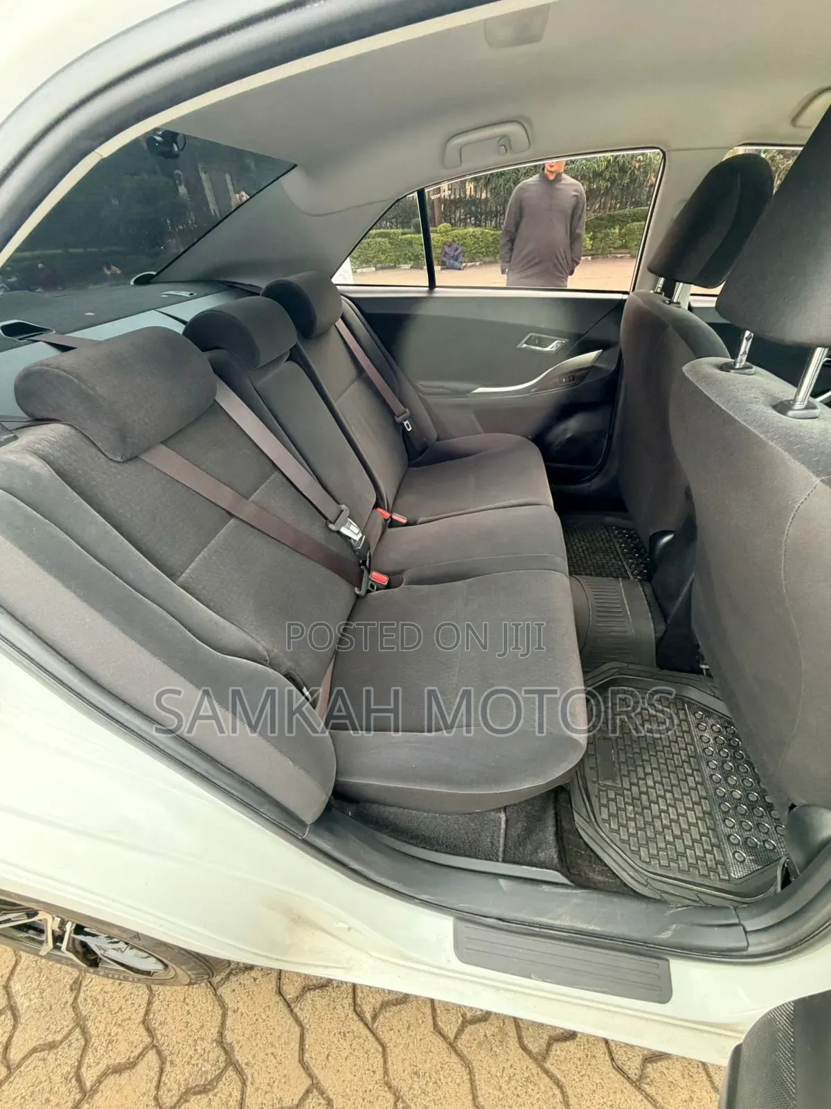 Toyota Premio 2018 White