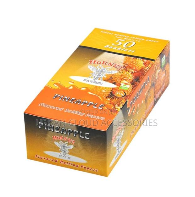 Hornet Flavored Rolling Papers ( 5 Flavors Available) - thumbnail 2