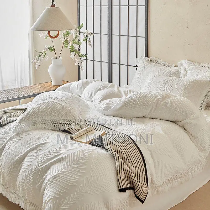  King Size Premium 4-Piece Duvet Cover Set