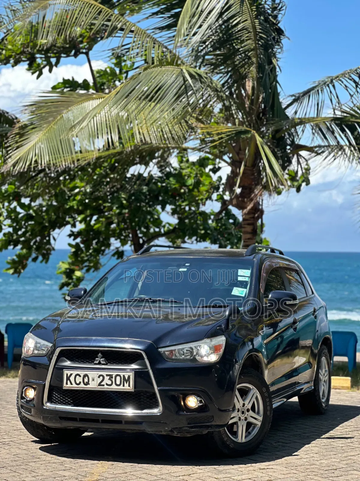 Mitsubishi RVR 2013 Black