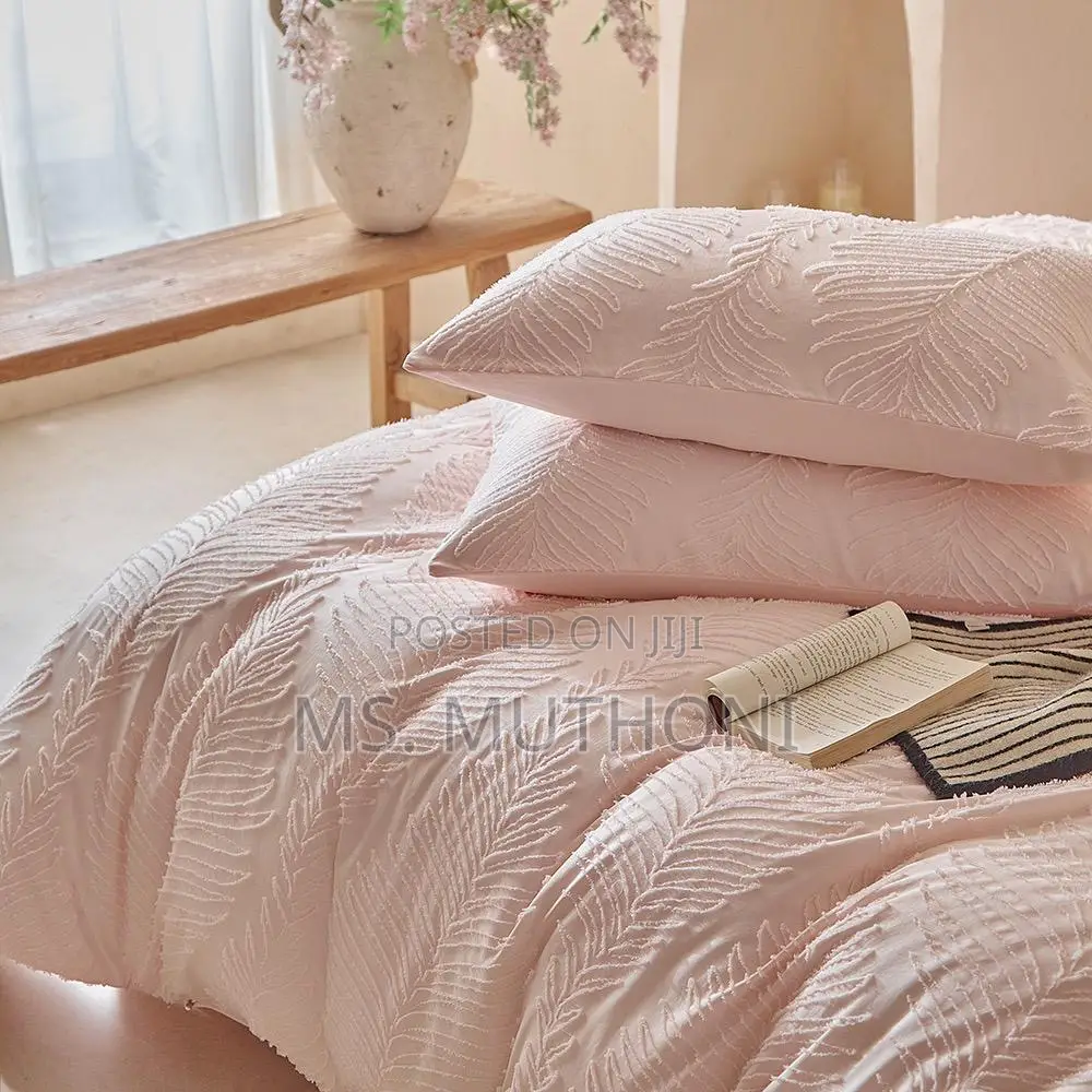 Premium Grade King Size 4-Piece Duvet Cover Set