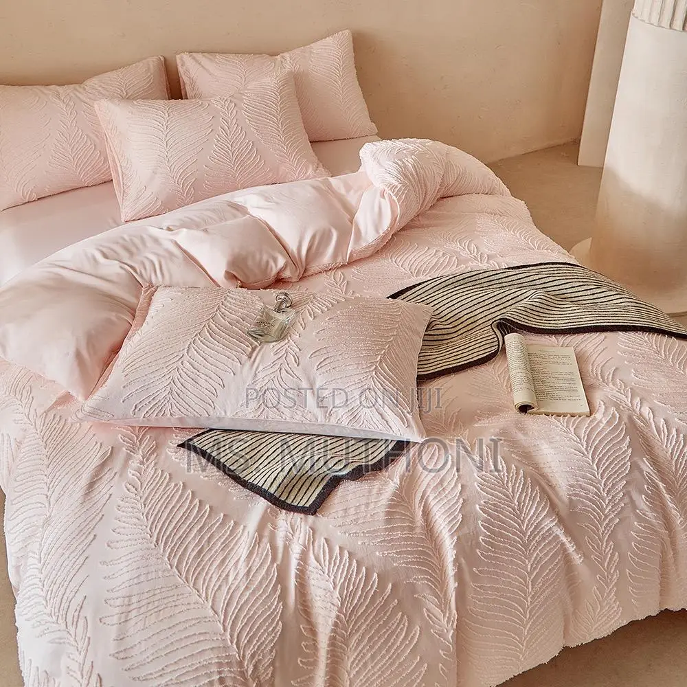 Premium Grade King Size 4-Piece Duvet Cover Set