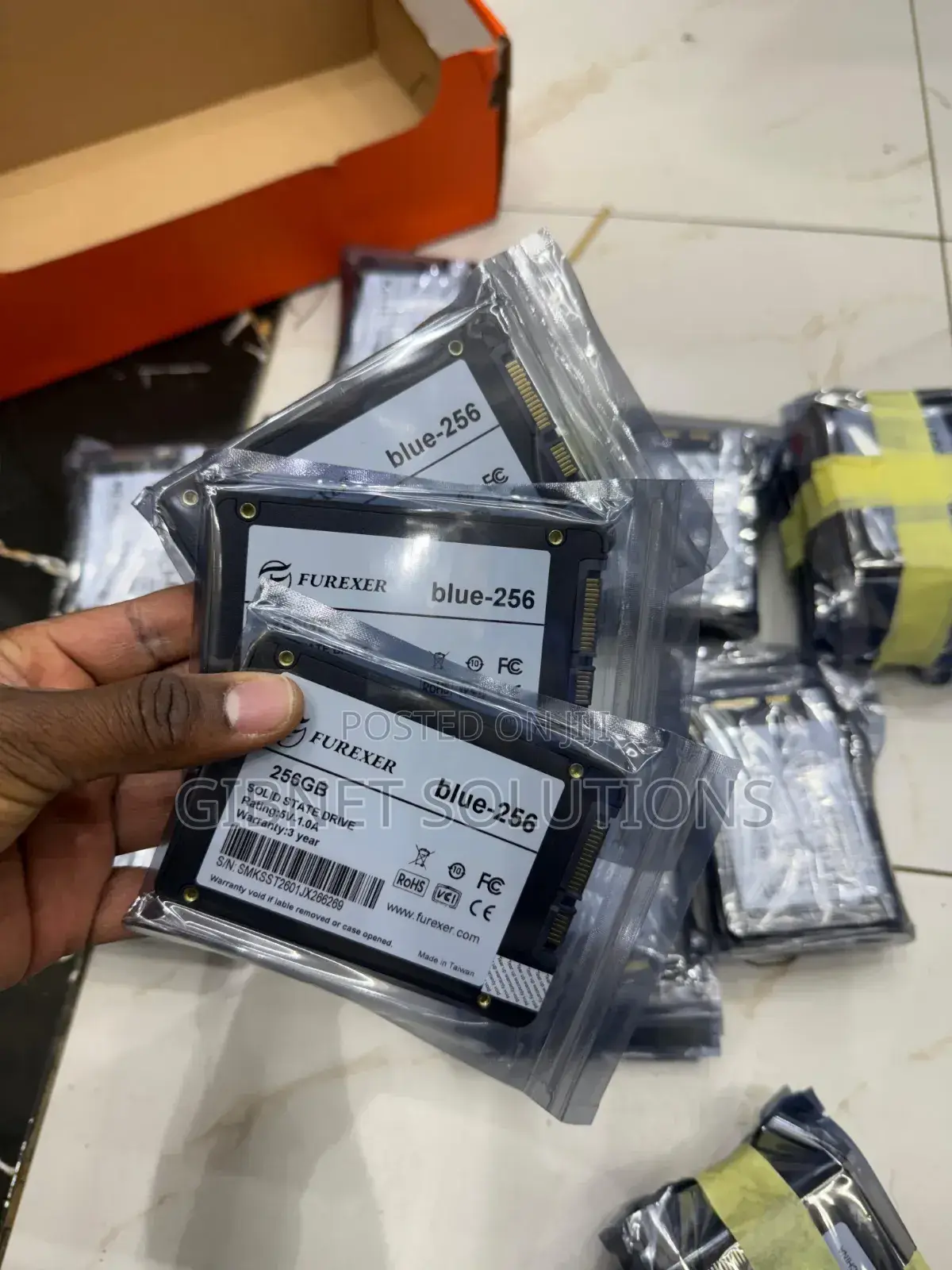 256gb SSD 2.5"