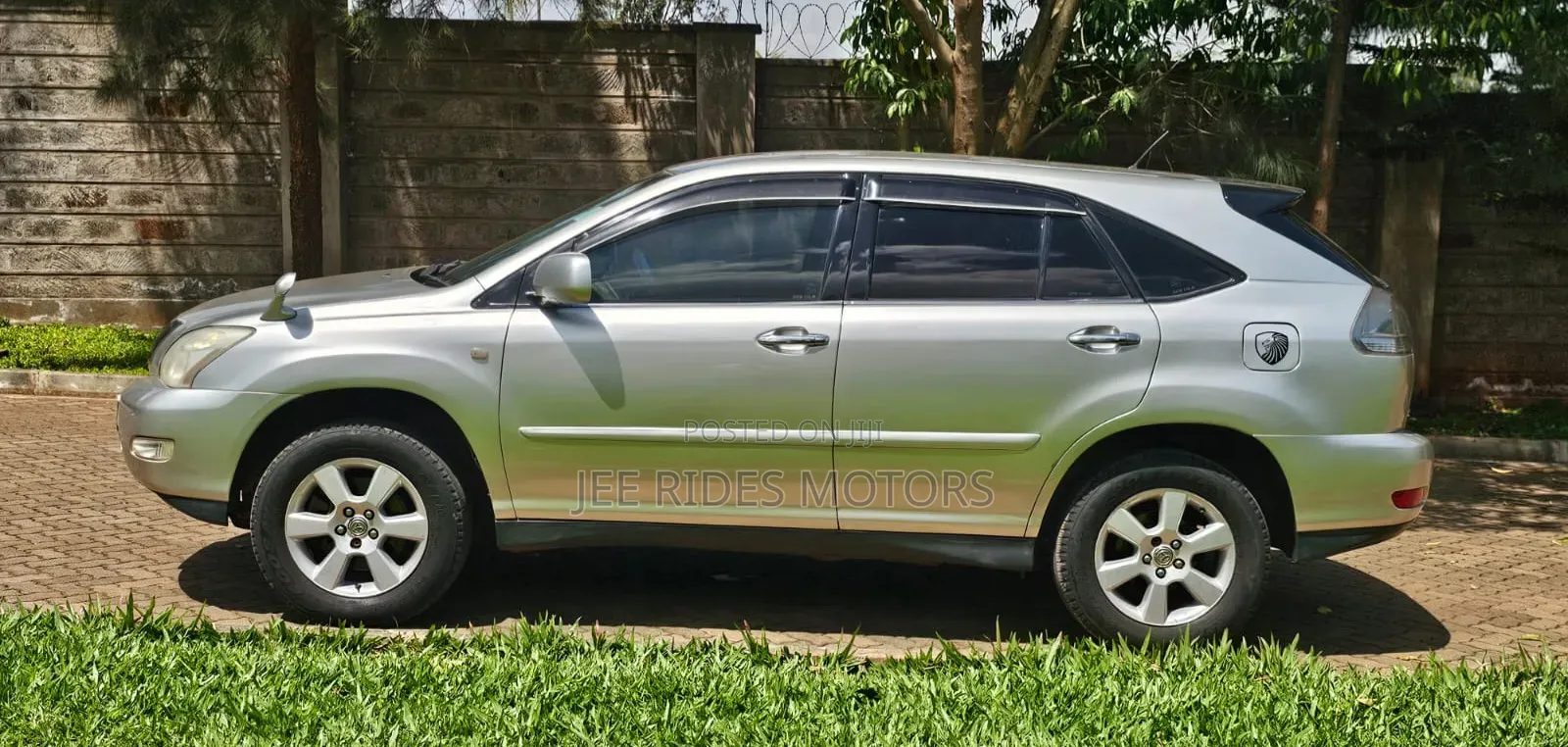 Toyota Harrier 2.4 2008 Silver