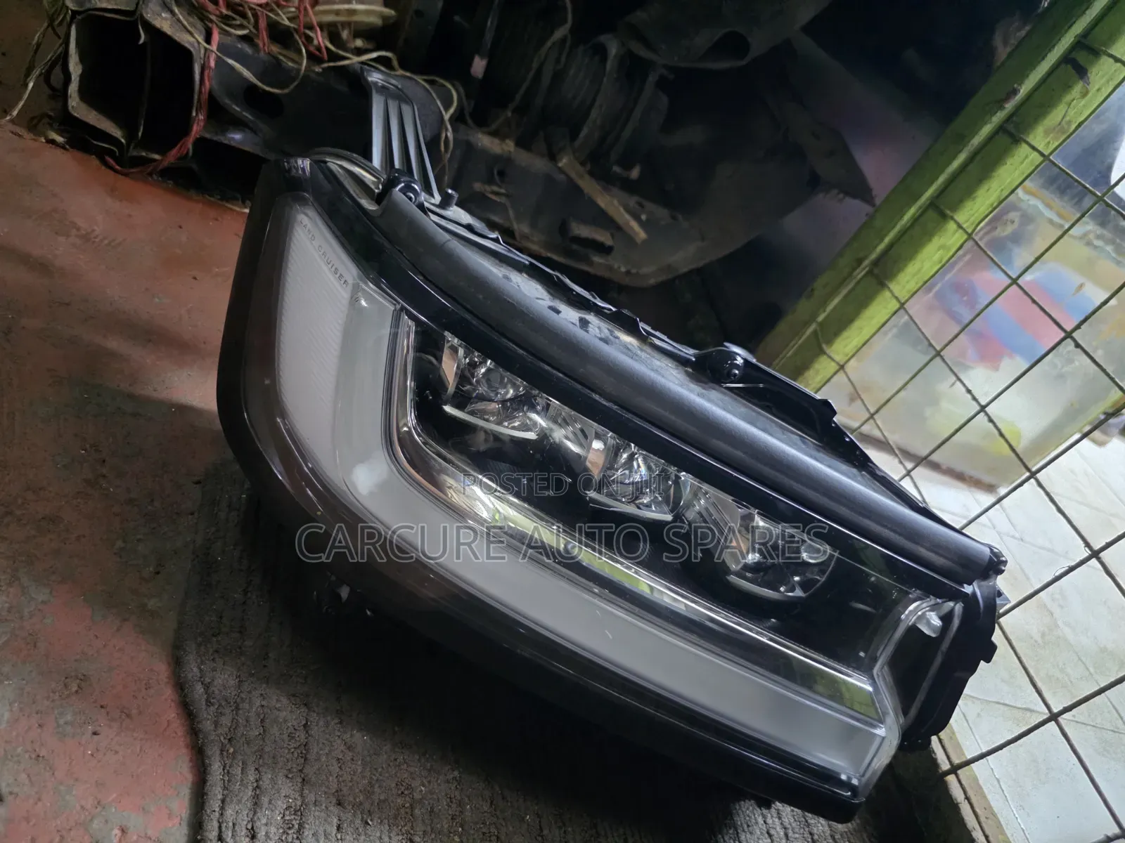 Land Cruiser 300 Series Headlight, Tripple Focus