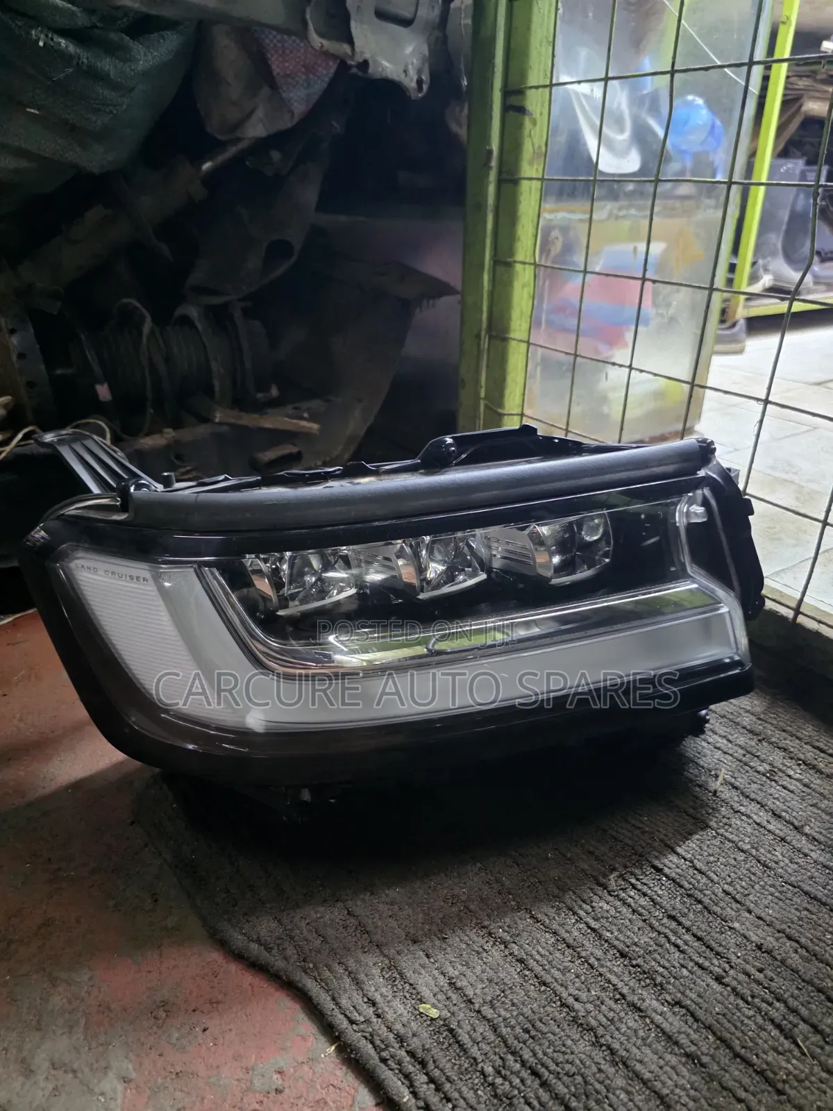 Land Cruiser 300 Series Headlight, Tripple Focus