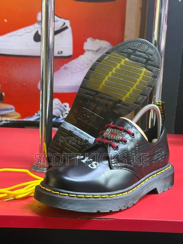 Dr. Martens 1461 Wb Lost Boys Single Sole - thumbnail 2
