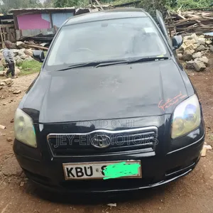 Toyota Avensis 2004 Black
