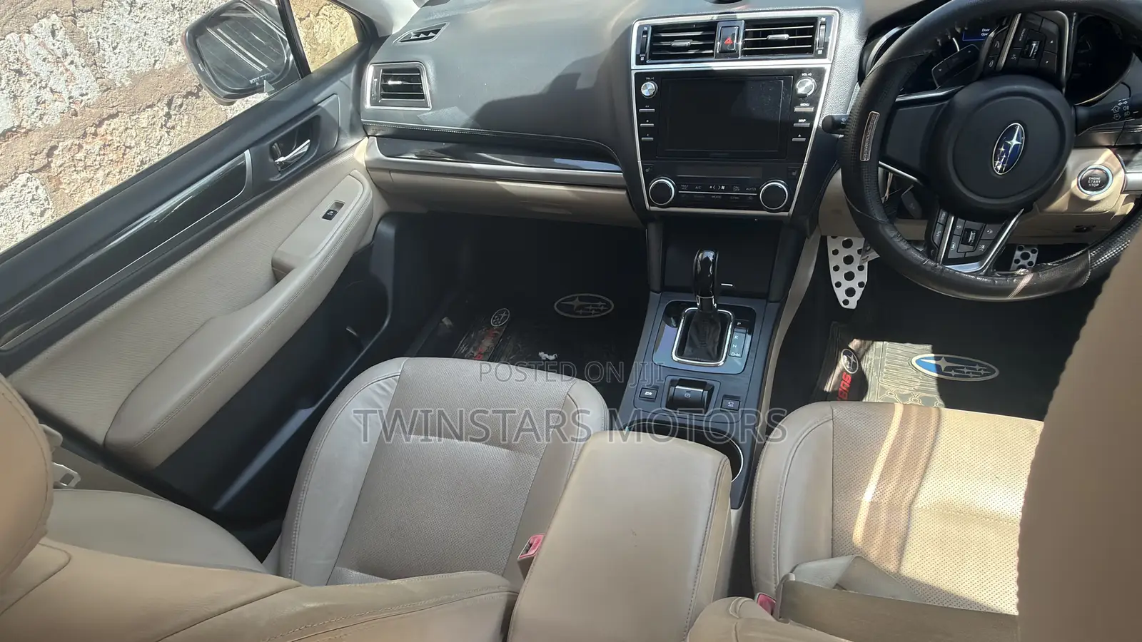 Subaru Legacy 2.5i Premium AWD 2018 Red