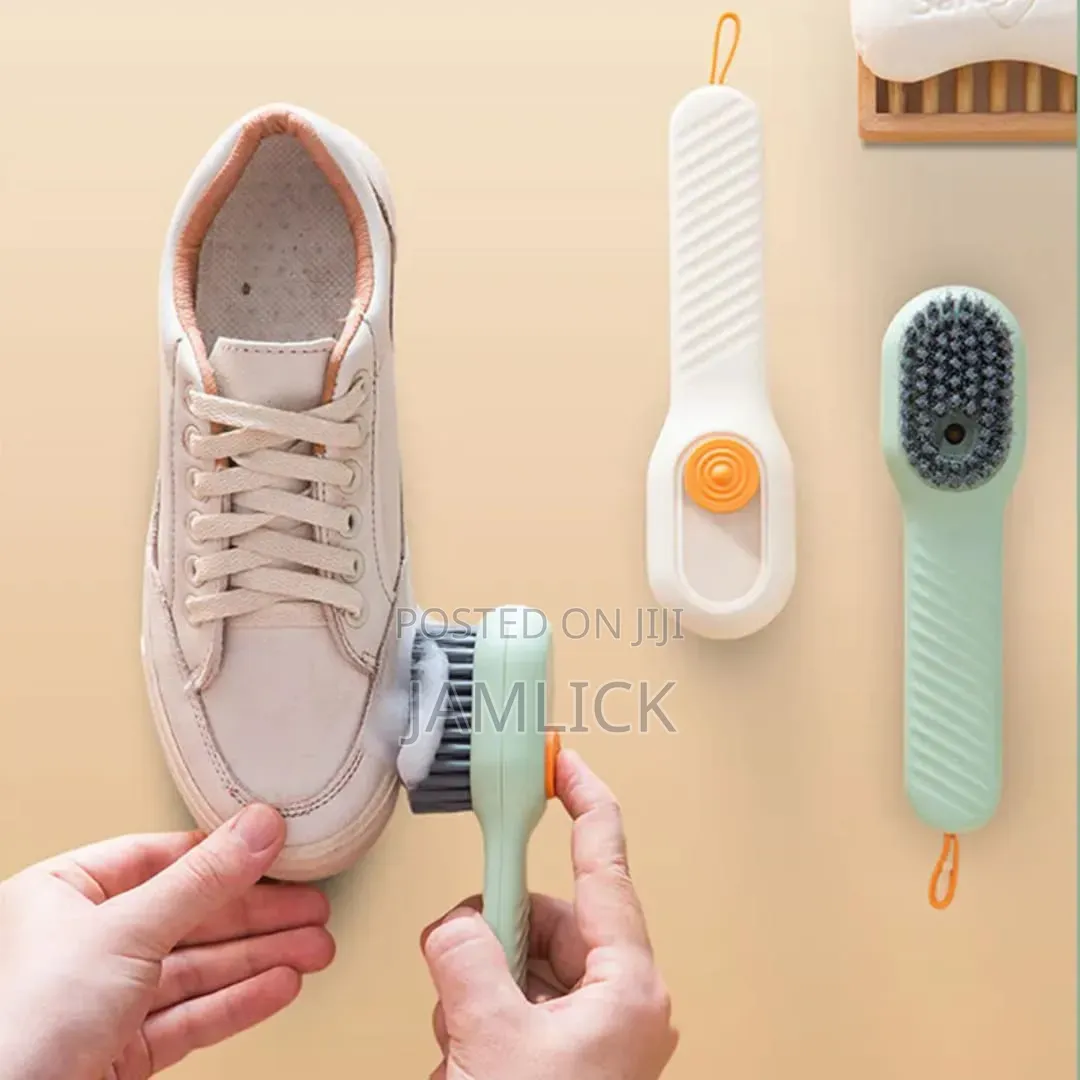 Shoe Brush With Soap Pump - Ny