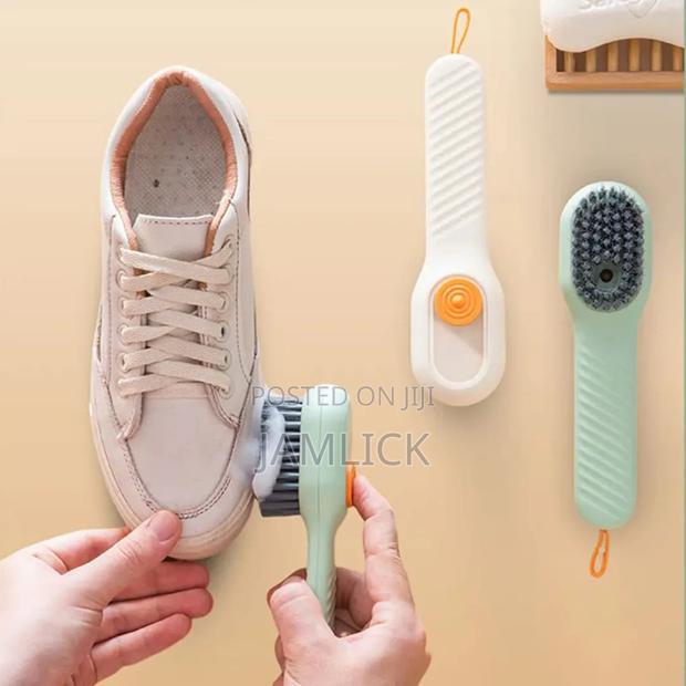 Shoe Brush With Soap Pump - Ny - main view