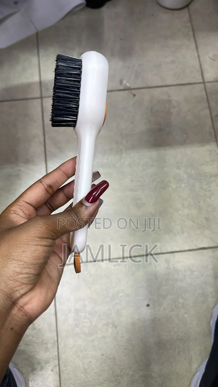 Shoe Brush With Soap Pump - Ny