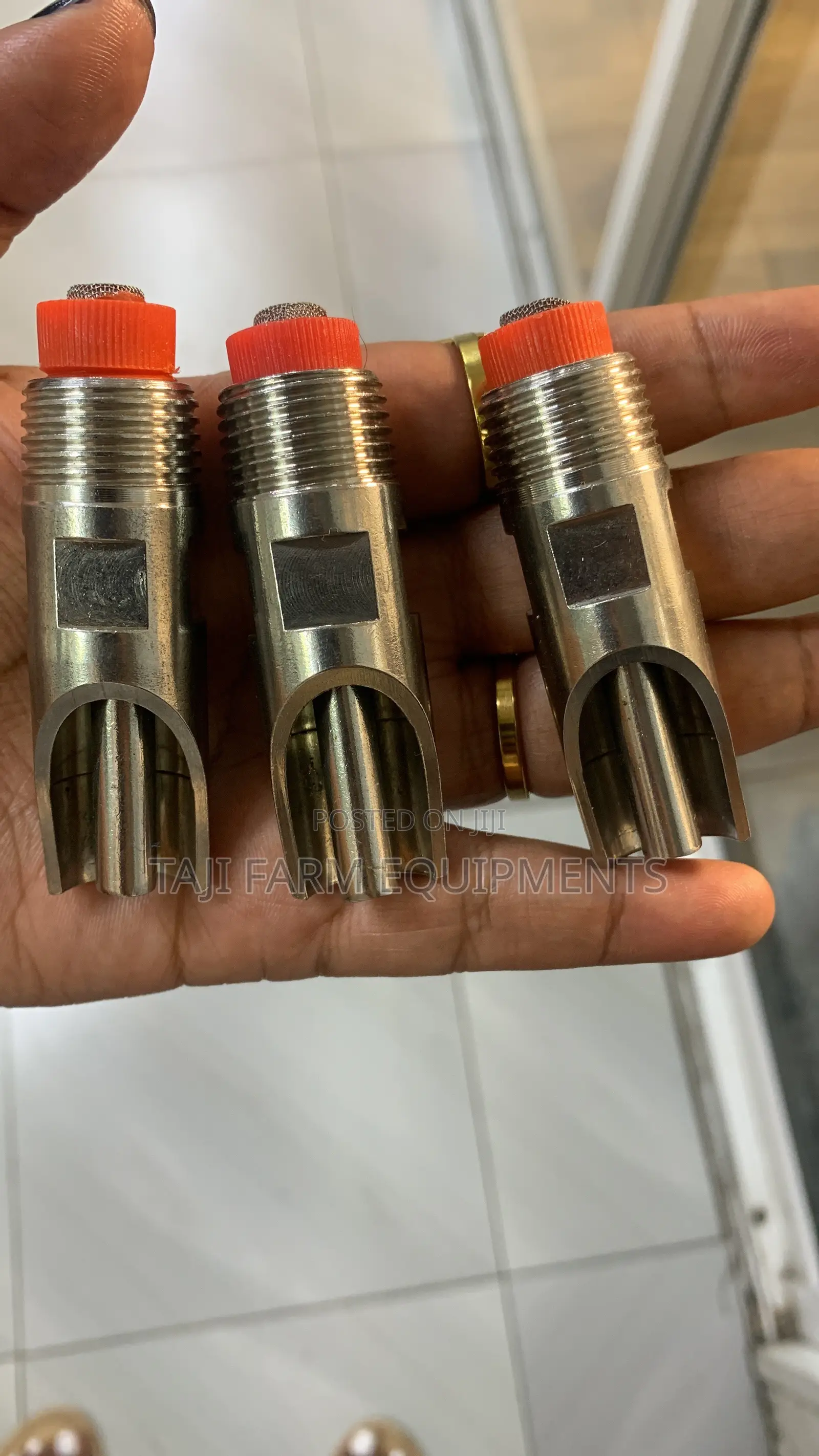 Automatic Pig Nipples Available!