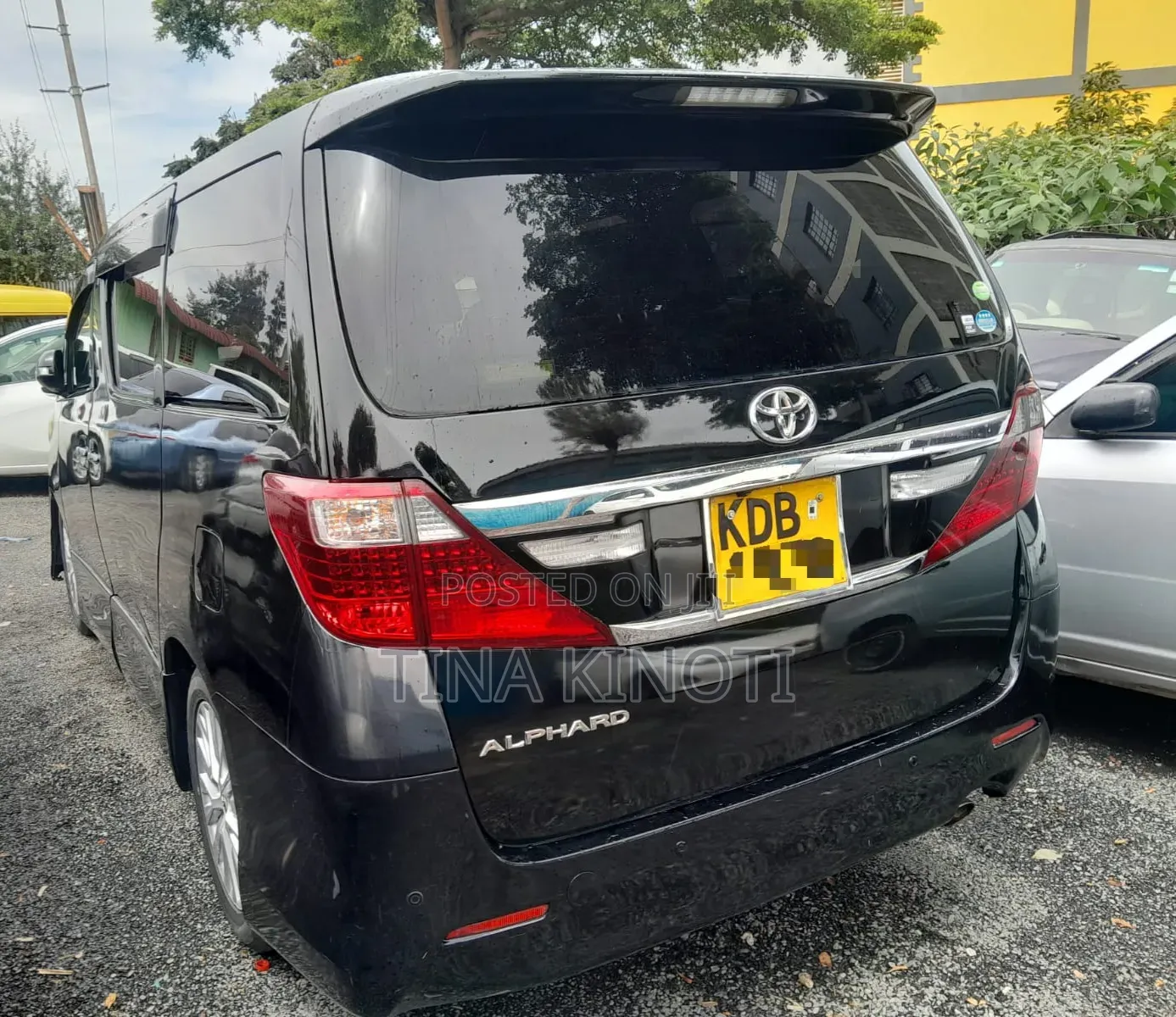 Toyota Alphard 2014 Black