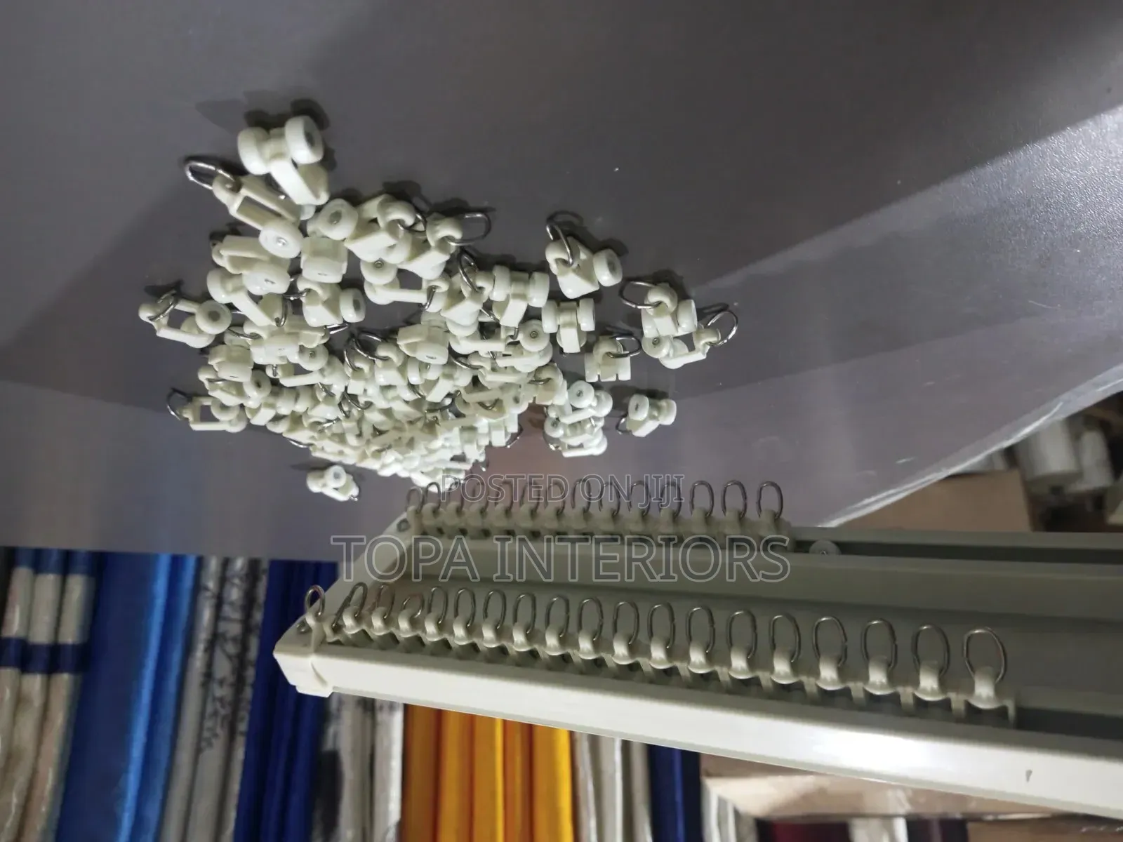 Double Track Smooth Plastic Curtain Runners