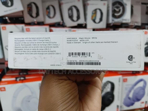 Magic Mouse (Usb‐C) - White Multi-Touch Surface - thumbnail 4