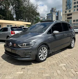 Volkswagen Golf 2018 Gray