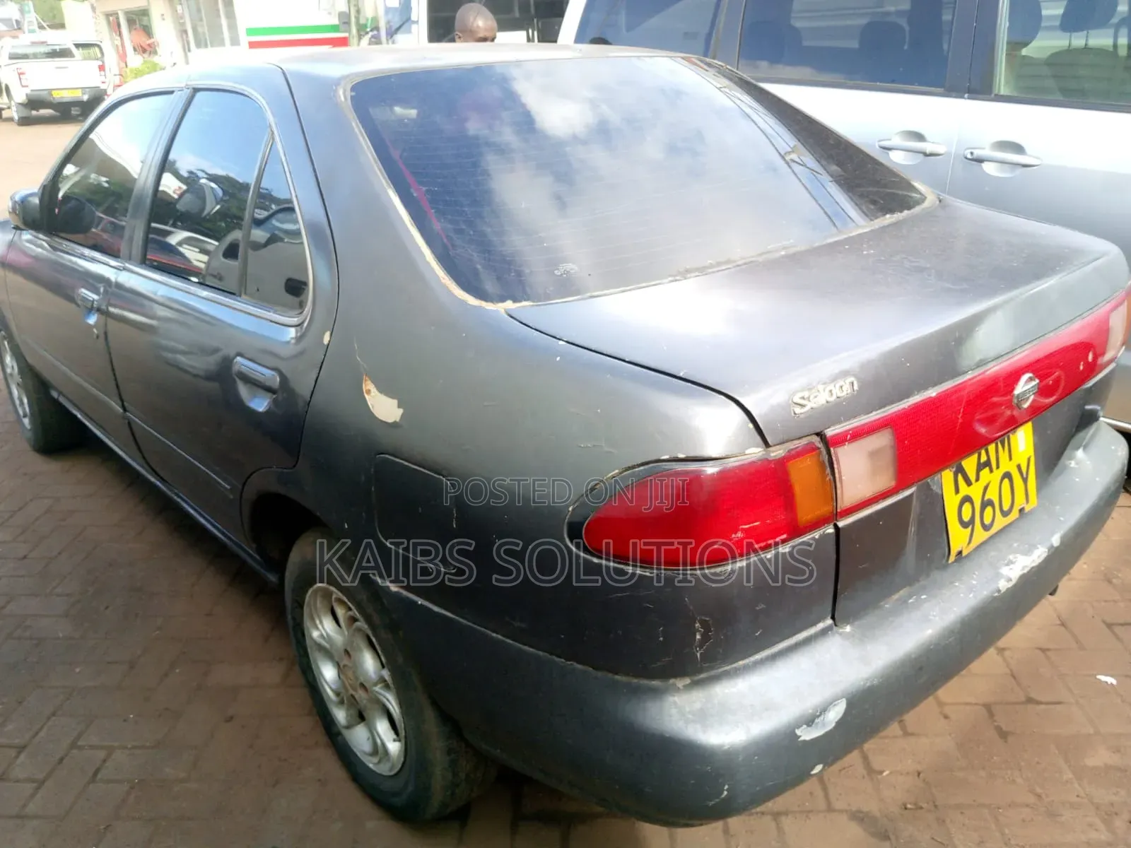 Nissan FB14 2000 Gray