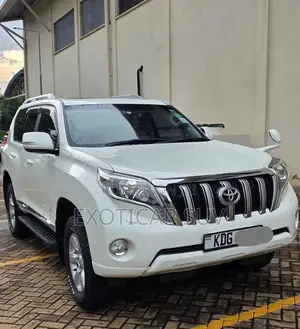 Toyota Land Cruiser Prado 2.8 D-4D 2015 White