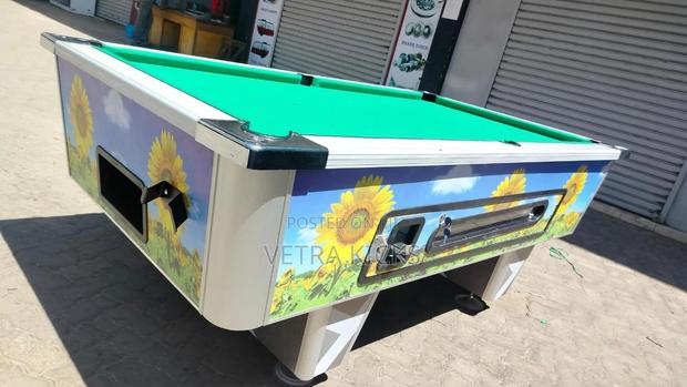 High-Quality Green Pool Table Strong Solid Frame
