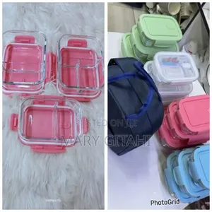 Partitioned Glass Snack Box With Lunch Capacity:700ml,1040ml,1040ml