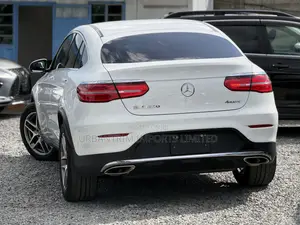 Mercedes-Benz GLC-Class 2019 White