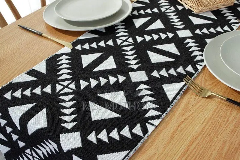 Elegant, Pengcen Tassel Table Runner