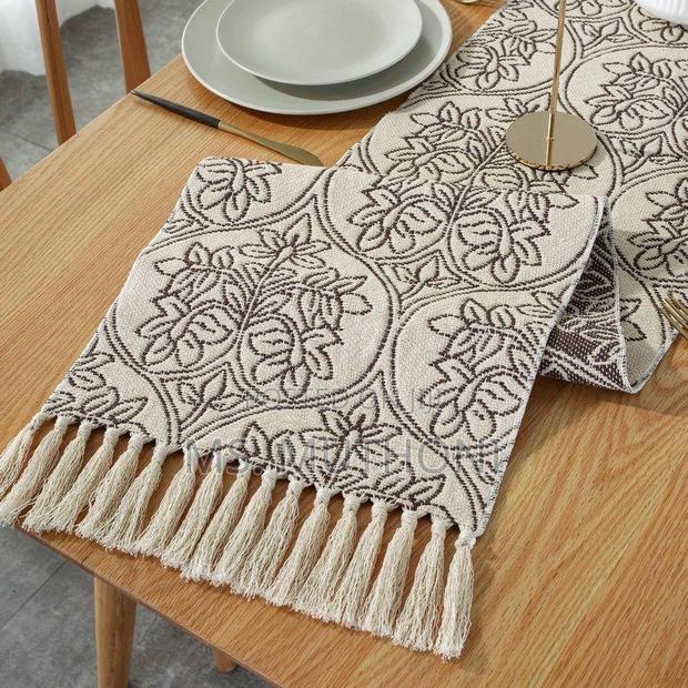 Premium Floral Moroccan-Style Table Runner - thumbnail 2