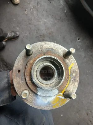 Rear Hub Lancer