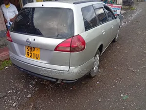 Nissan Wingroad 2006 Silver
