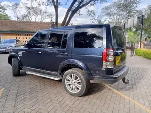 Land Rover Discovery 2012 Blue