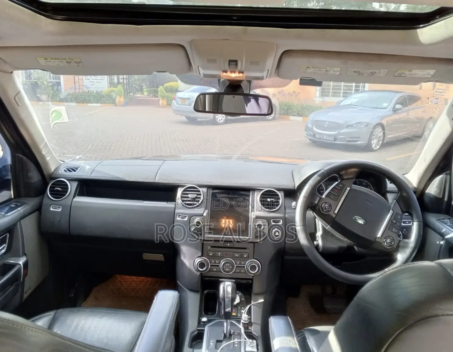 Land Rover Discovery 2012 Blue