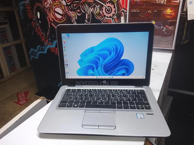 Laptop HP EliteBook 820 G3 8GB Intel Core i5 SSD 128GB - thumbnail 3