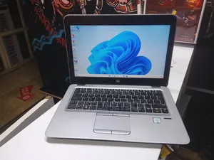 Laptop HP EliteBook 820 G3 8GB Intel Core i5 SSD 128GB